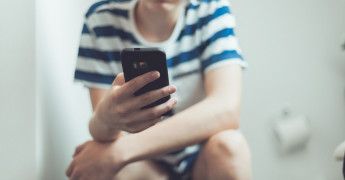 Online child abuse, smartphone