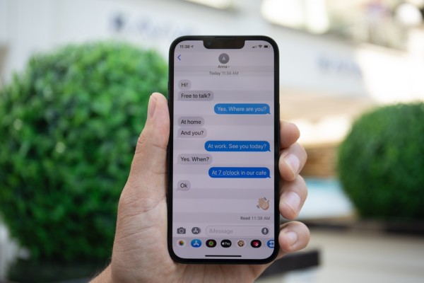 Apple iMessage, messaging app